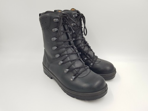 Army surplus german - german, para